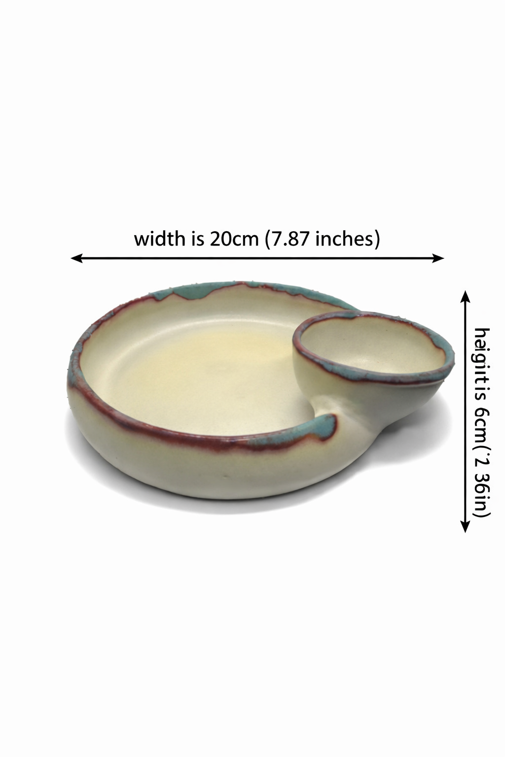 Ceramic ashtray with measurements on a white background